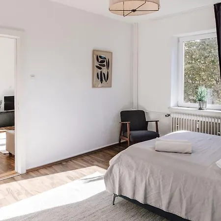 Komplett Neu: 2-Zi Zentral Im Altbau. 24H-Checkin Kiel Exterior photo